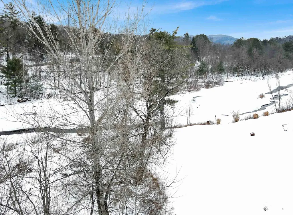 1699 Meadow Street Littleton NH 03561