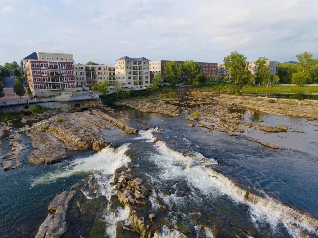 60 Winooski Falls Way Winooski VT 05404