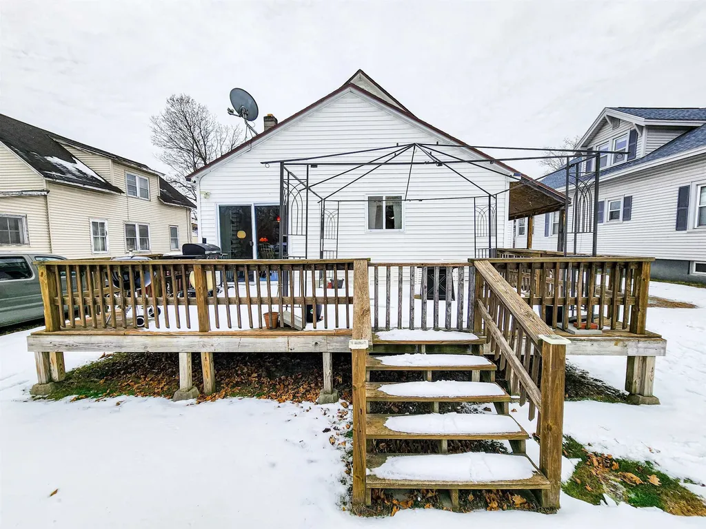 122 Forest Street Rutland City VT 05701