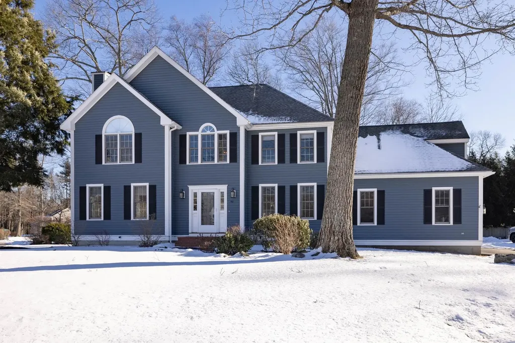 90 Hayden Circle Hampton NH 03842