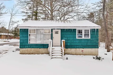 36 Circle Drive Meredith NH 03253