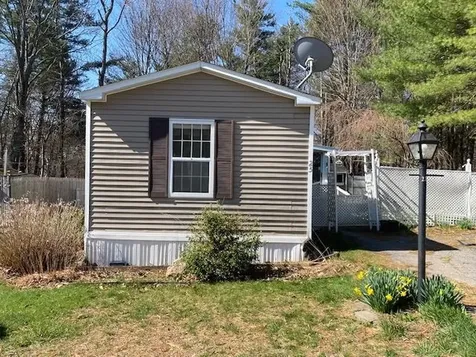 25 Fox Cross Lane Northwood NH 03261