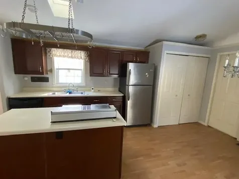 25 Fox Cross Lane Northwood NH 03261