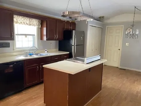 25 Fox Cross Lane Northwood NH 03261