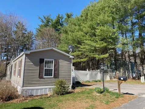 25 Fox Cross Lane Northwood NH 03261