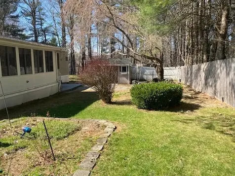 25 Fox Cross Lane Northwood NH 03261