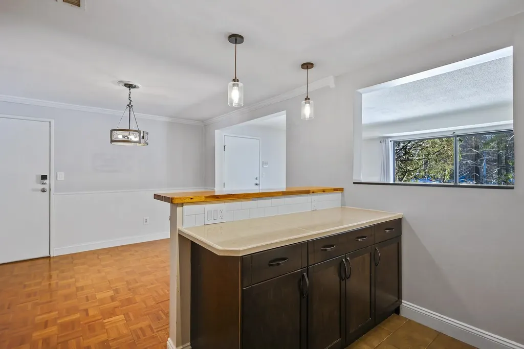 2 Brookside Drive Exeter NH 03833