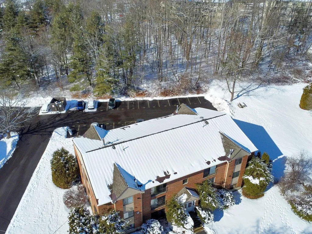 2 Brookside Drive Exeter NH 03833