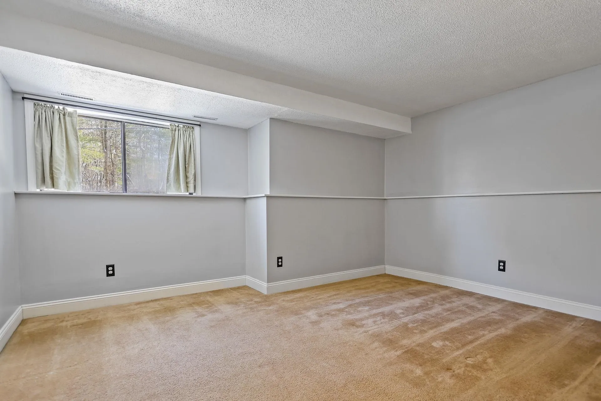 2 Brookside Drive Exeter NH 03833