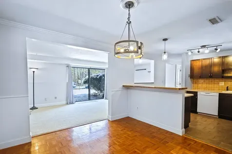 2 Brookside Drive Exeter NH 03833