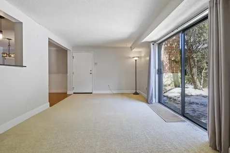 2 Brookside Drive Exeter NH 03833