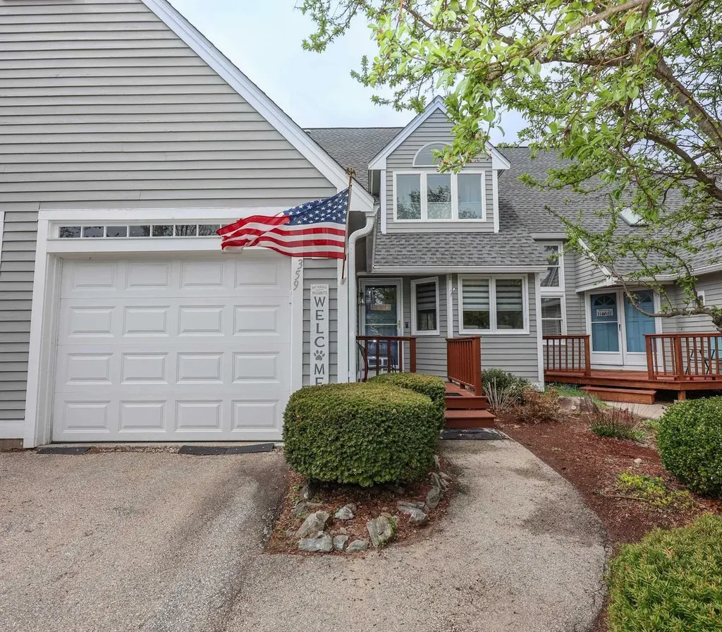 359 Winding Pond Road Londonderry NH 03053