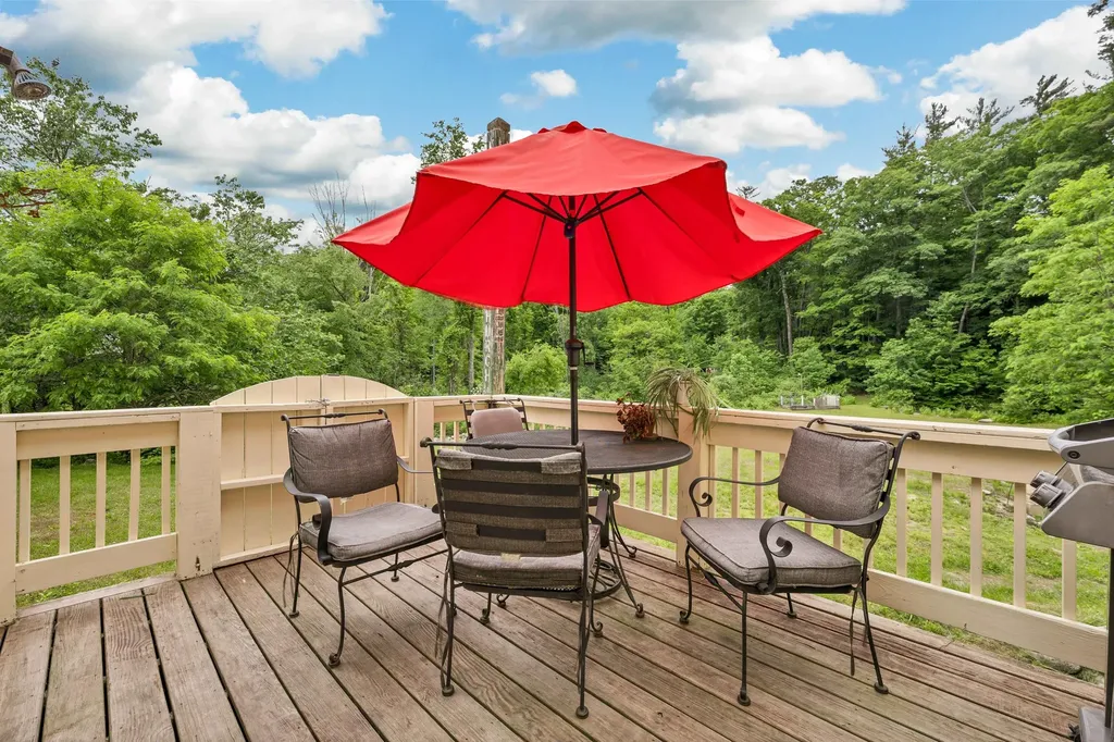 69 East Main Street Warner NH 03278