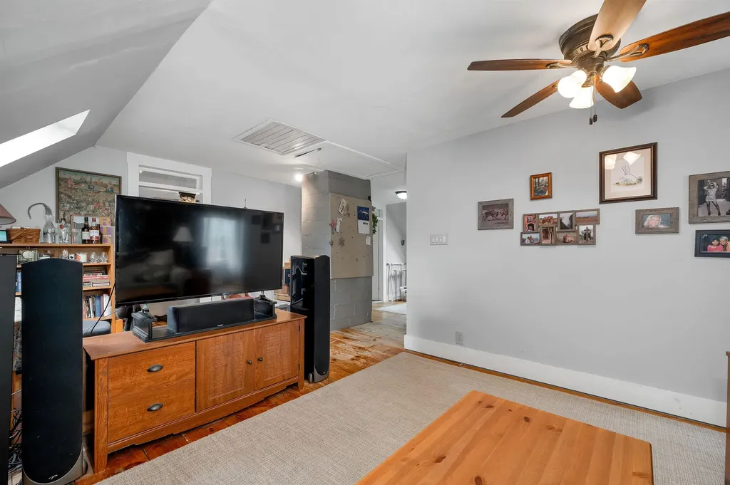 69 East Main Street Warner NH 03278