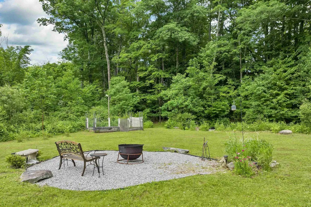 69 East Main Street Warner NH 03278