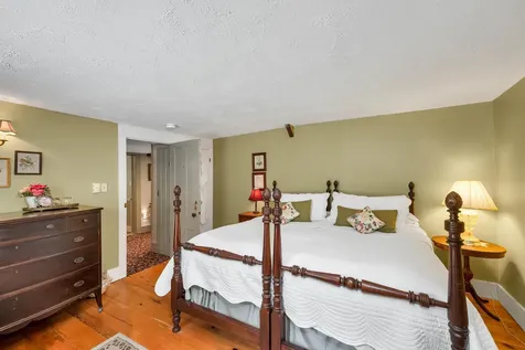 69 East Main Street Warner NH 03278