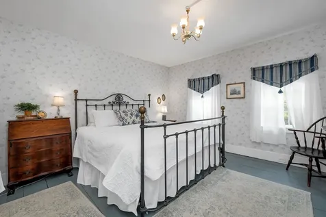 69 East Main Street Warner NH 03278