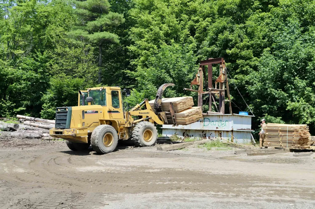 6 Simino Lane Irasburg VT 05845