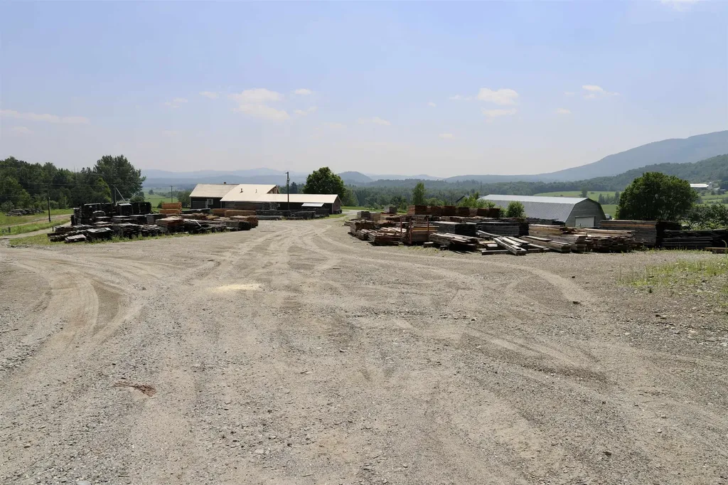 6 Simino Lane Irasburg VT 05845