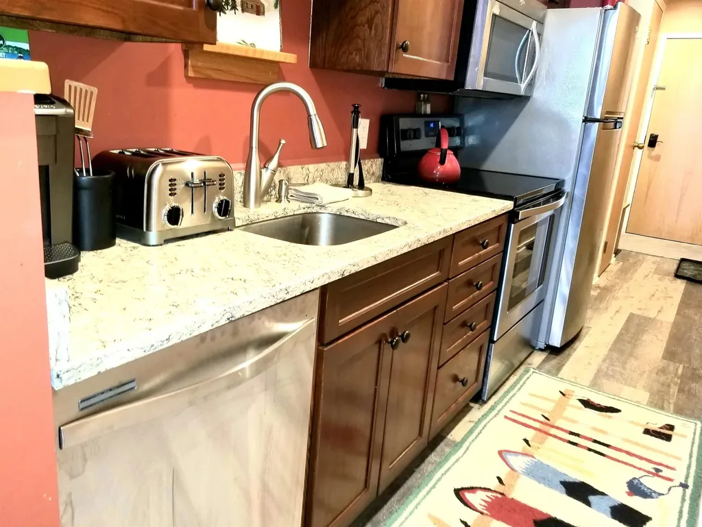 30 Mountainside Drive Warren VT 05674