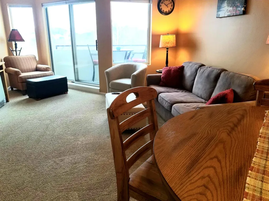 30 Mountainside Drive Warren VT 05674