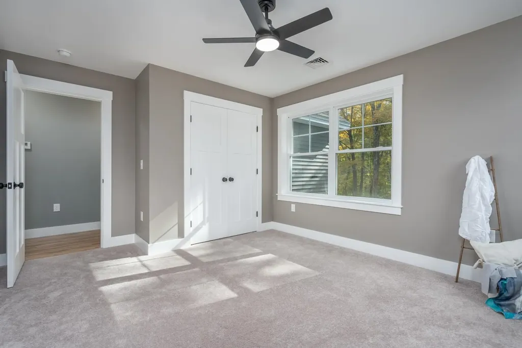 890 Franklin Pierce Highway Barrington NH 03825