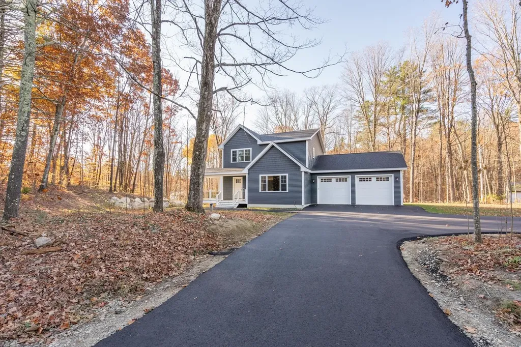 890 Franklin Pierce Highway Barrington NH 03825