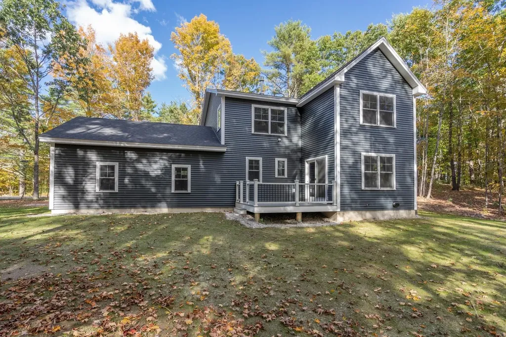 890 Franklin Pierce Highway Barrington NH 03825