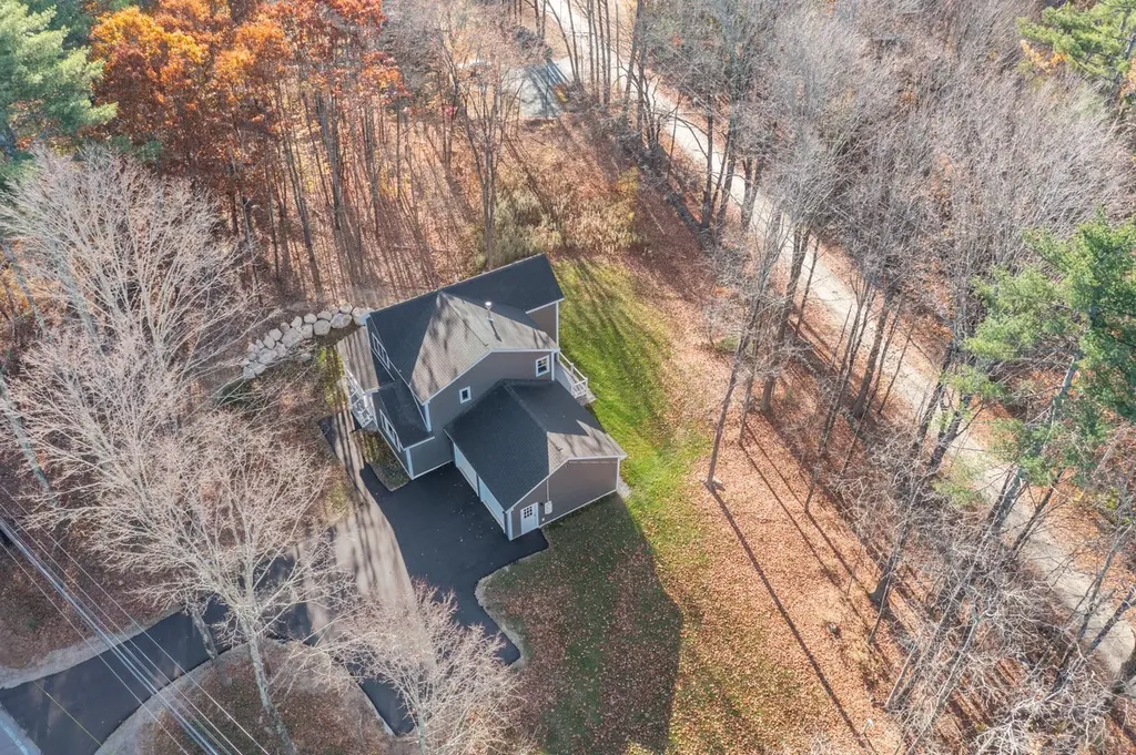 890 Franklin Pierce Highway Barrington NH 03825