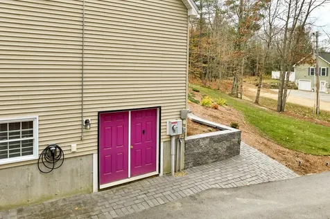 10 Foss Drive Barnstead NH 03225