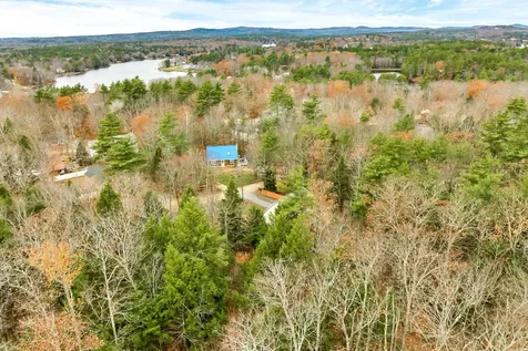 10 Foss Drive Barnstead NH 03225