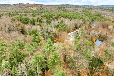 10 Foss Drive Barnstead NH 03225