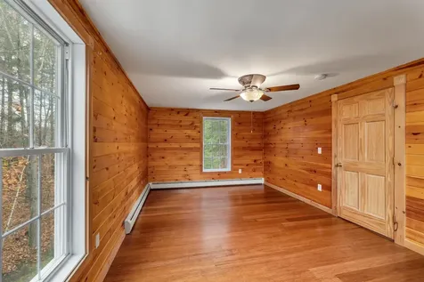 10 Foss Drive Barnstead NH 03225