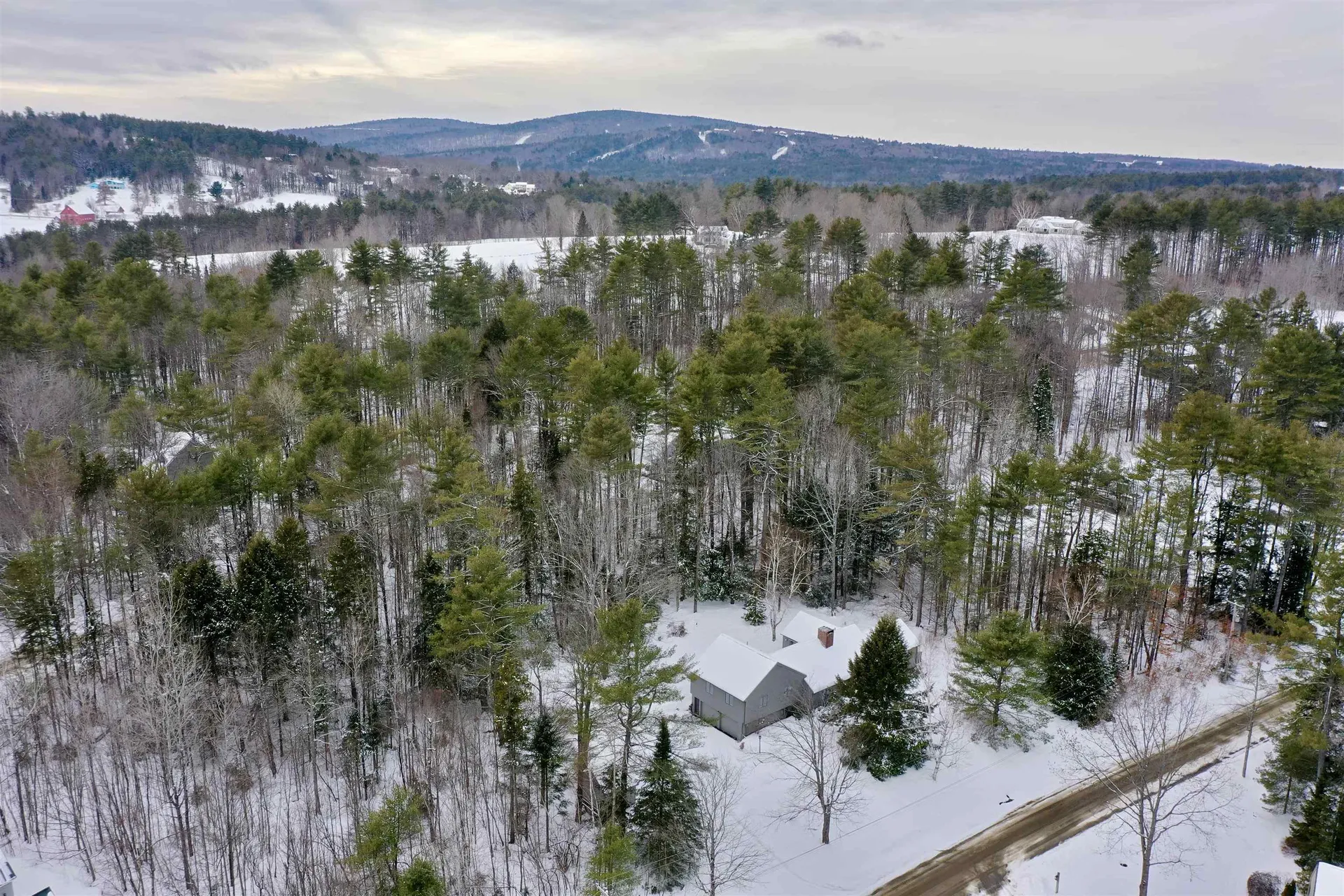 209 Fairway Lane New London NH 03257