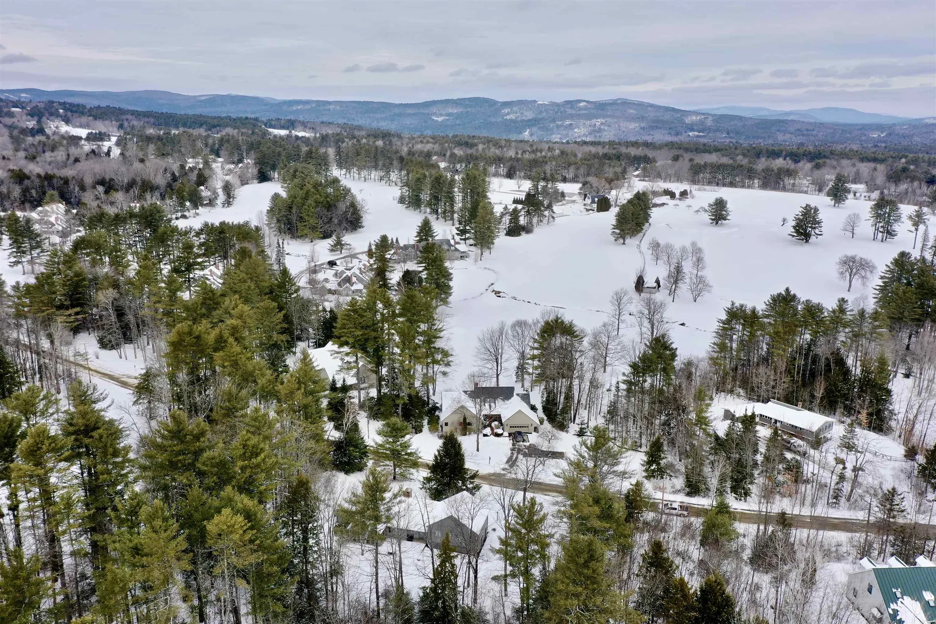 209 Fairway Lane New London NH 03257