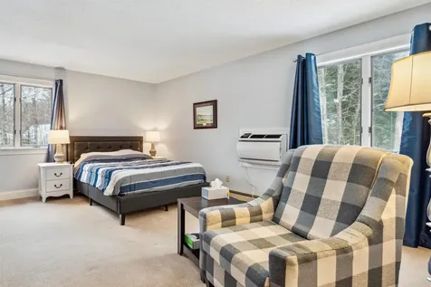 209 Fairway Lane New London NH 03257