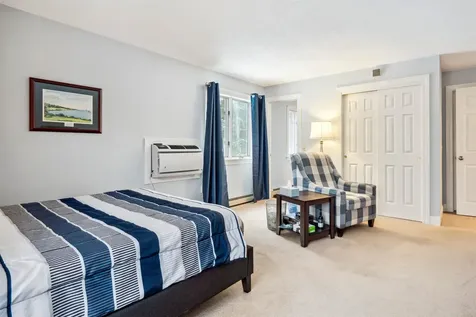 209 Fairway Lane New London NH 03257