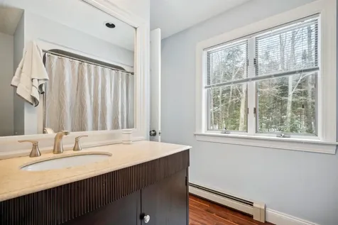 209 Fairway Lane New London NH 03257