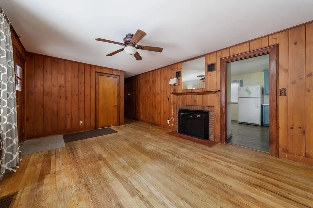 13 Estabrook Circle Lebanon NH 03784