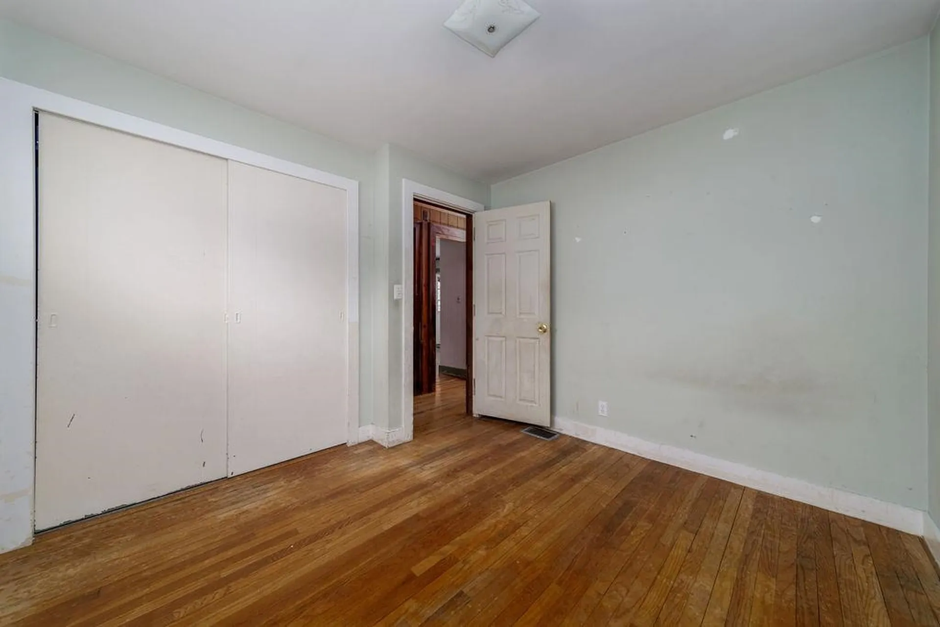 13 Estabrook Circle Lebanon NH 03784