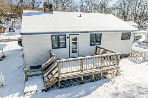 13 Estabrook Circle Lebanon NH 03784