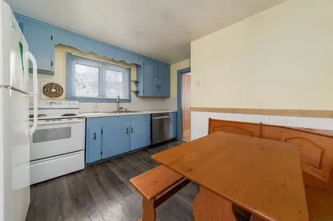 13 Estabrook Circle Lebanon NH 03784