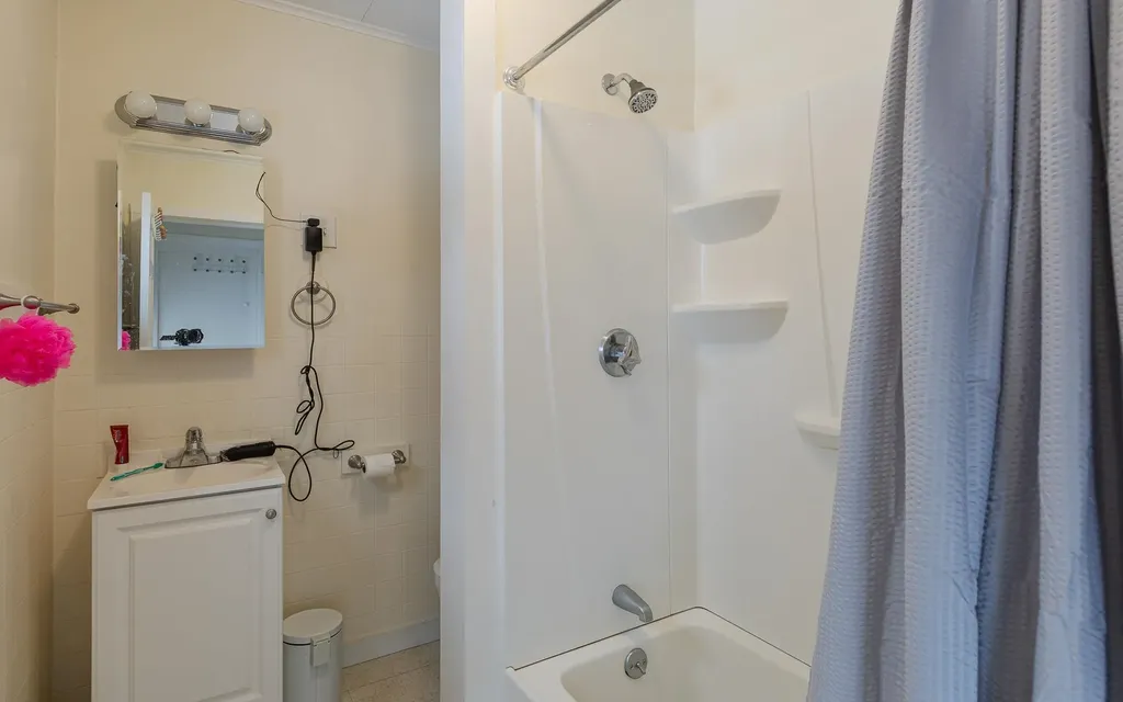 33 S Main Street Troy NH 03465