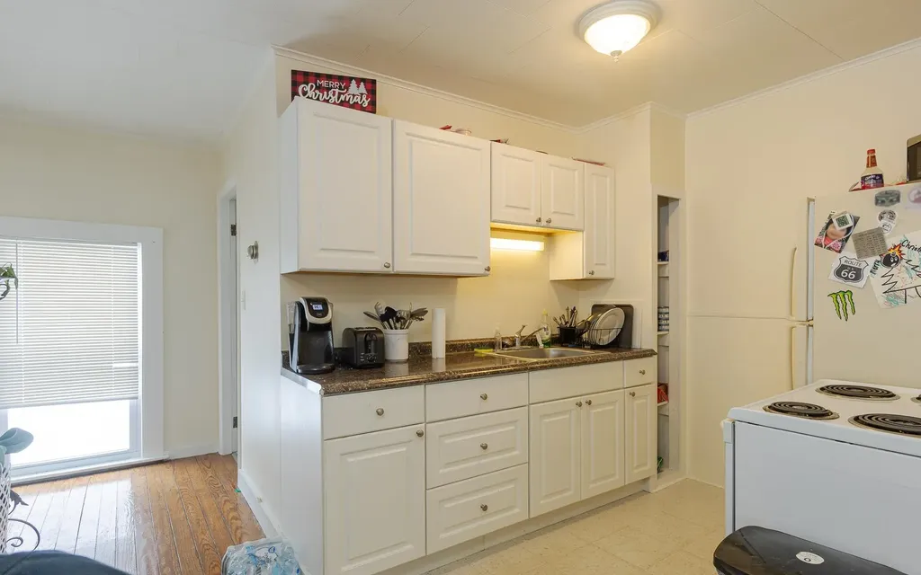 33 S Main Street Troy NH 03465