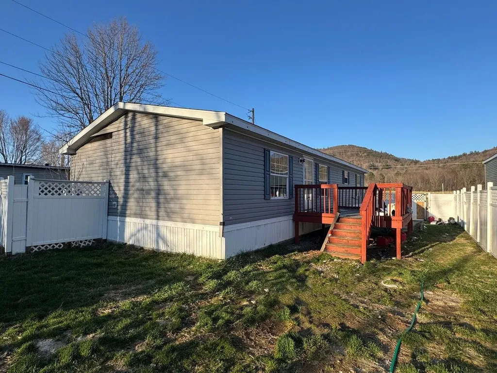 2195 North Road Hinesburg VT 05461