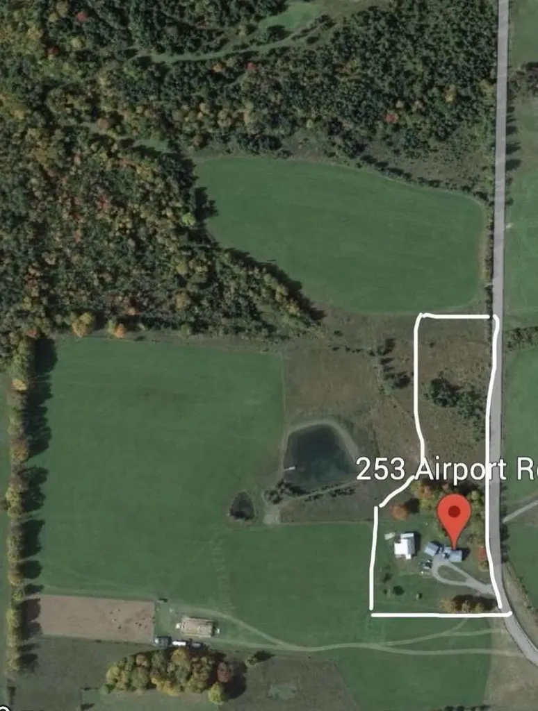 253 Airport Road Lyndon VT 05851