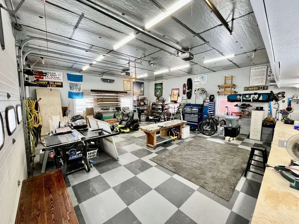 253 Airport Road Lyndon VT 05851