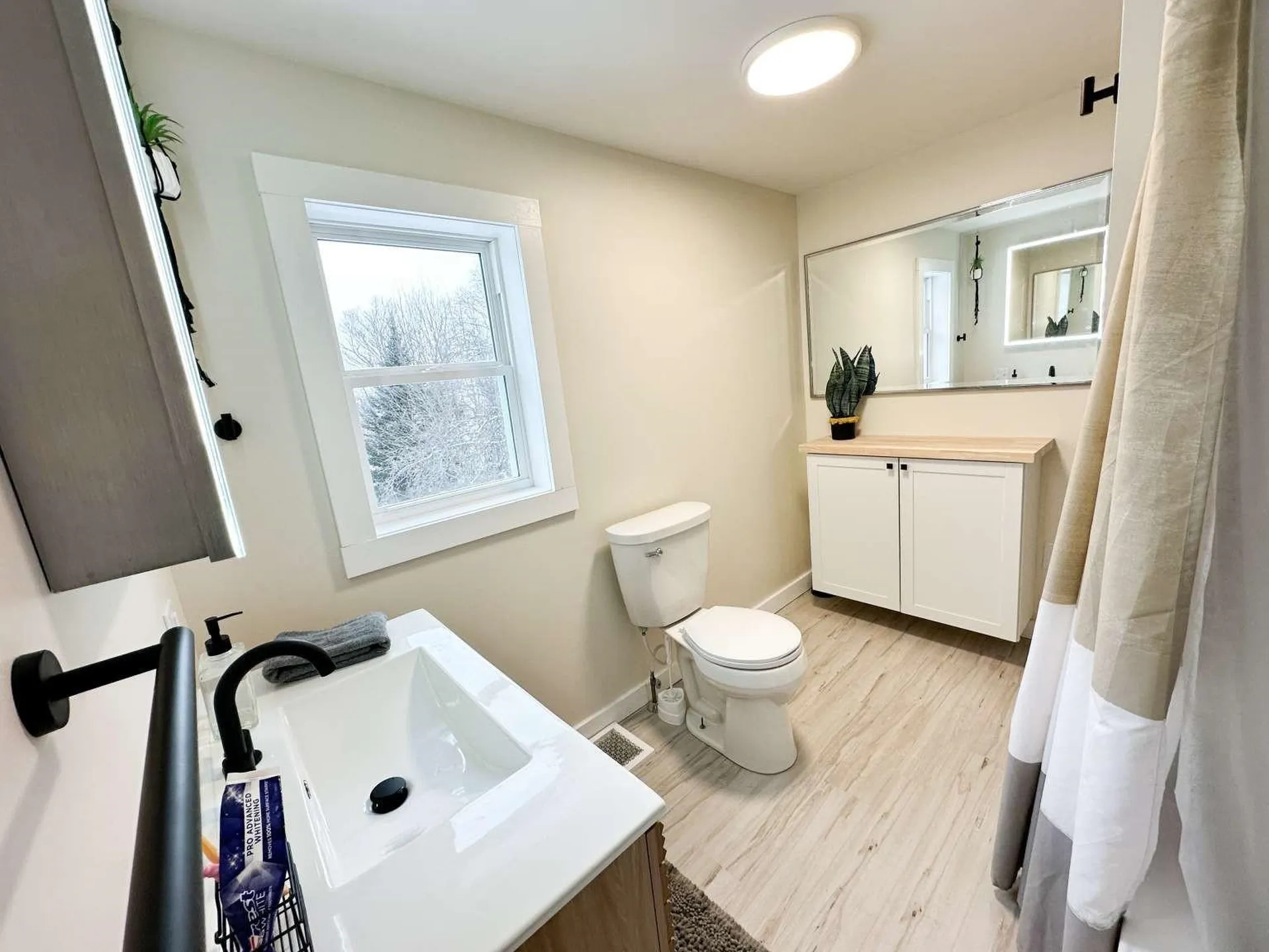 253 Airport Road Lyndon VT 05851