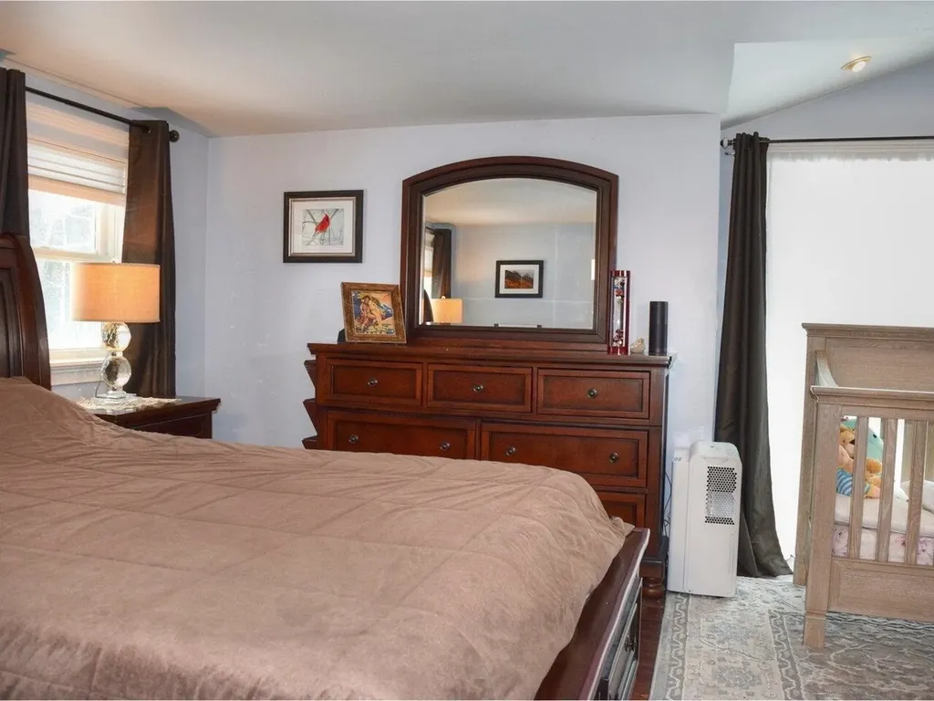 498 Sandy Birch Road Georgia VT 05468