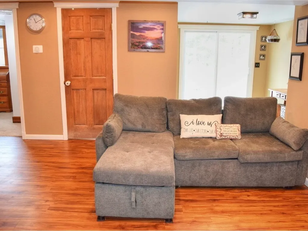 498 Sandy Birch Road Georgia VT 05468